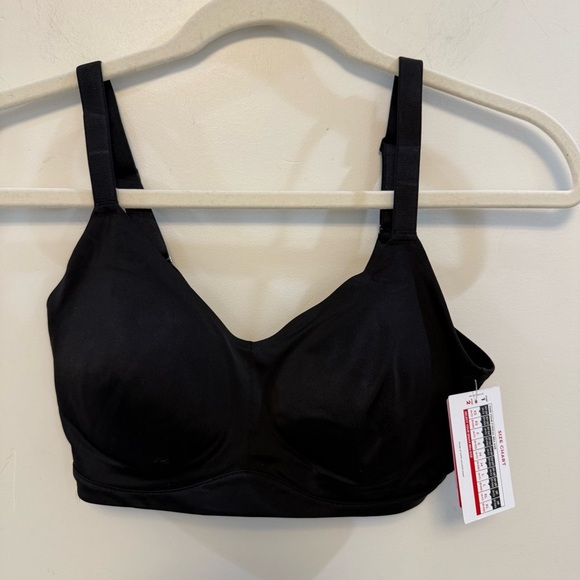 NWT SPANX All-in-one wireless bra - Picture 3 of 6